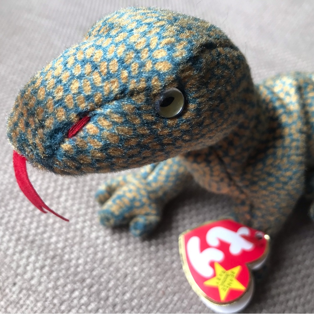 Bundle 3 for $10. 1999 Ty beanie baby lizard/monitor Scaly NWT